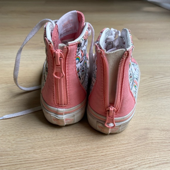 Kids Vans Sk8-hi’s - Picture 5 of 7